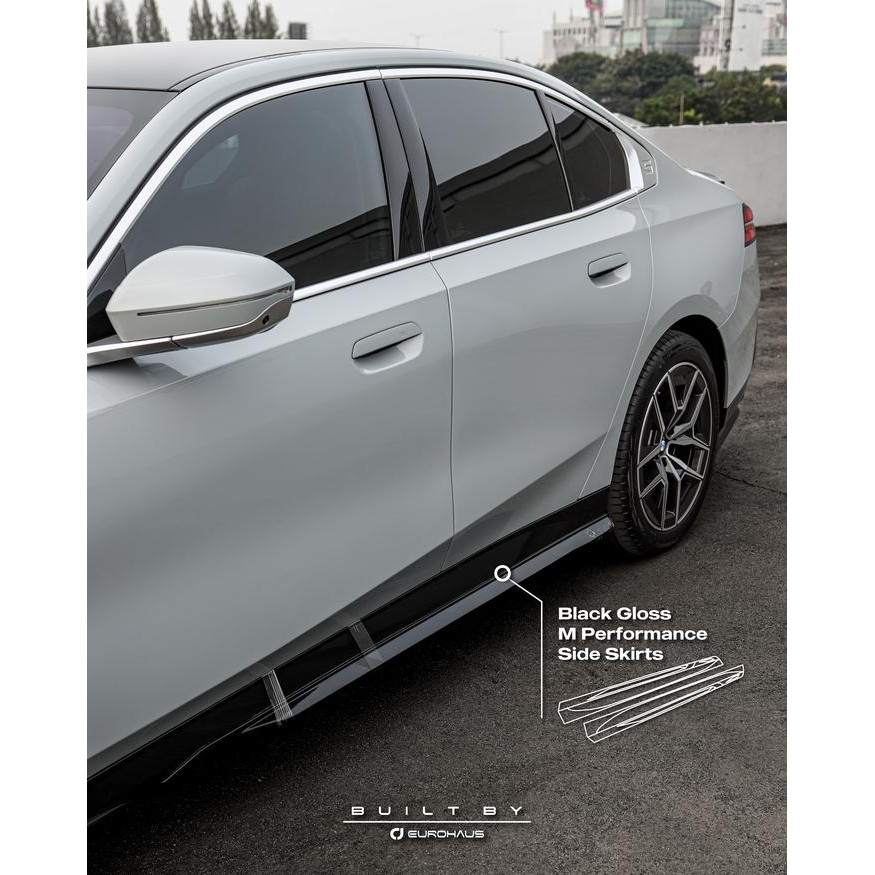 Terbaru M Perf Black Gloss Kit BMW G60 i5 520i
