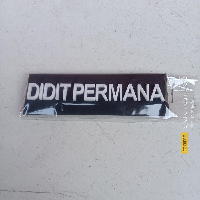 

Name Tag/Nama Dada Timbul