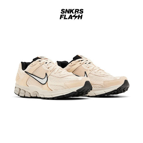 NIKE ZOOM VOMERO 5 PEARL WHITE Sepatu Sneakers Wanita - FN6742200 - Size 37.5