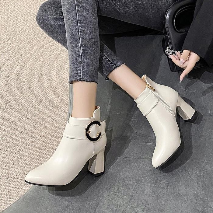 Pinkey P112 Sepatu Wanita Boot Heels Hak Model Boots Model Shoes