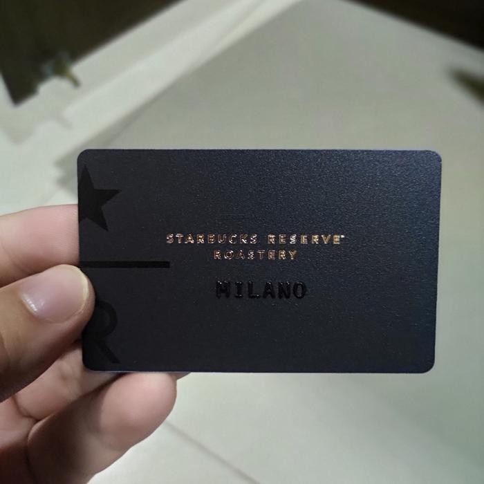 

Starbucks Black Card Milano Edition