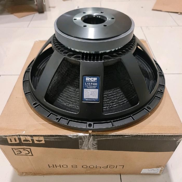 SPEAKER 18 INCH RCF L18P400 GRADE A BARU