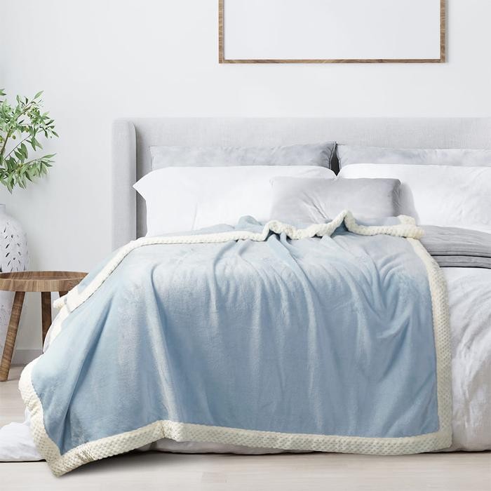 HRG DISKON INFORMA 150X200 CM SELIMUT POLYESTER HEM HEIDY - BIRU