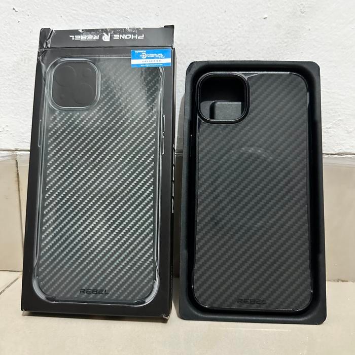 Phone rebel case iphone 15/14 plus *