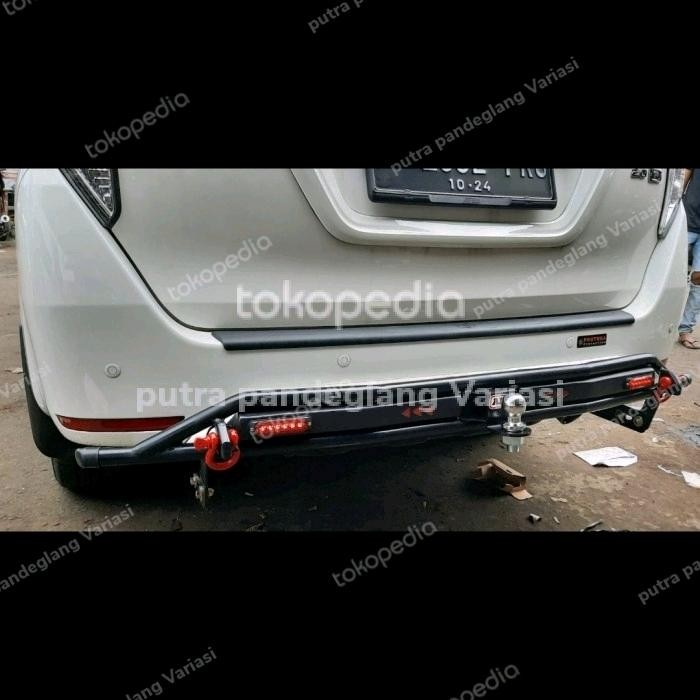 Tanduk Bemper Belakang Mobil Innova Reborn Sporty Arb