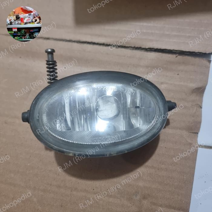 TERLARIS FOGLAMP LAMPU KABUT HONDA JAZZ GD3 IDSI VTEC 2003/2005 KANAN