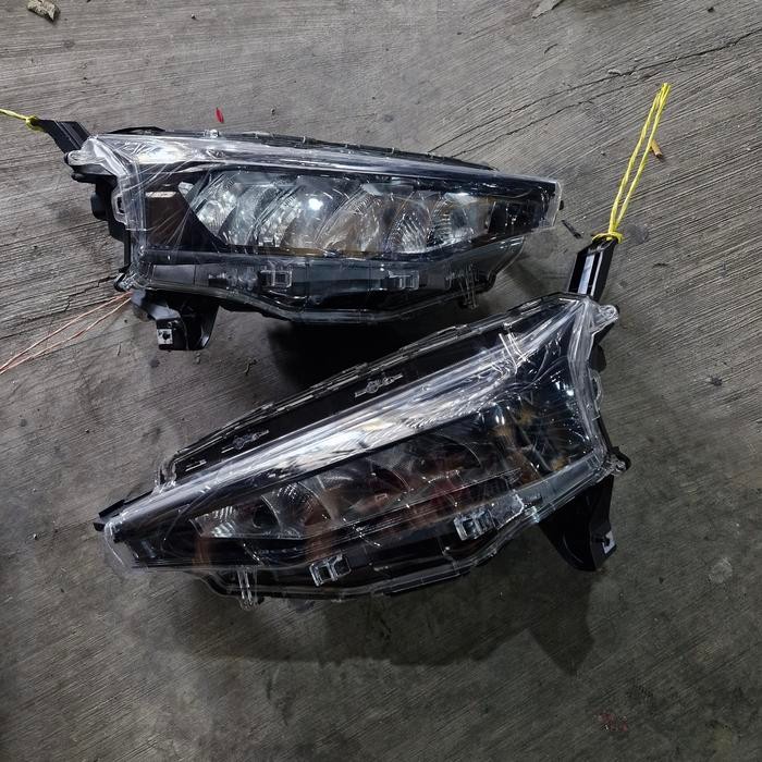headlamp lampu depan mobil xenia full led 2022 2023 2024 original