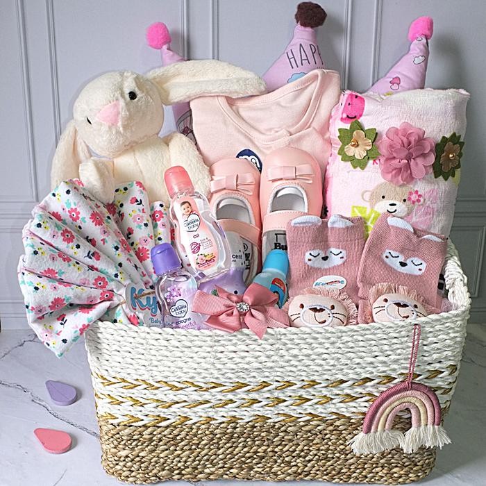 

Kyoot ready / baby hampers / kado lahiran. / hampers baby girl