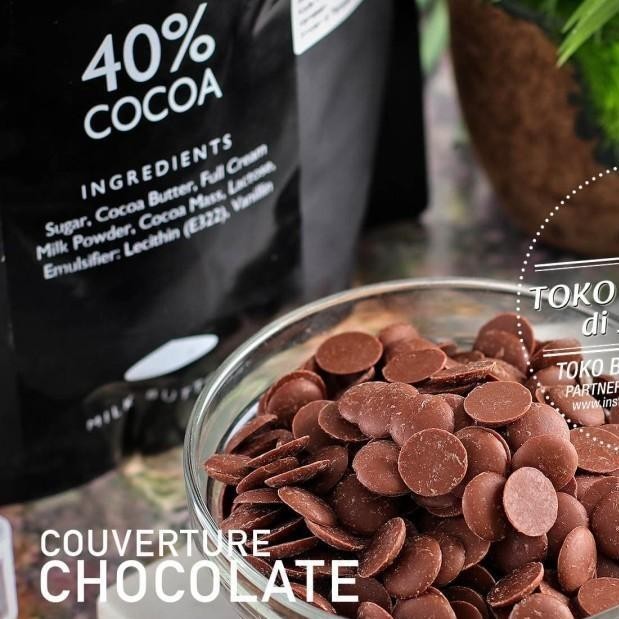 

Lecy.store2 Patissier Chocolate 40% 250gr Milk Couverture Cokelat Coin Susu Coklat Baking
