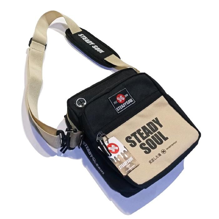 

RT314 SLING BAG TAS SELEMPANG TAS SLINGBAG TAS PRIA TAS DISTRO ORIGINAL Hitam Kanvas TAS STEADYSOUL