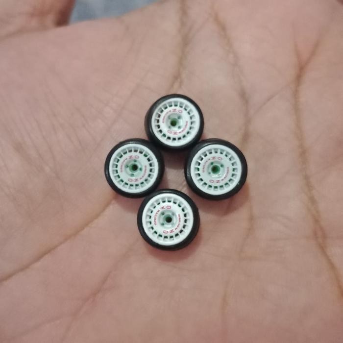 Ban Karet Diecast Sakura Model Oz Rally Tampo Oz Racing