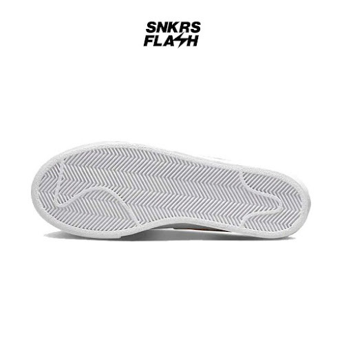 NIKE BLAZER LOW WHITE COPPER Sepatu Sneakers Wanita - DQ7571100 - Size 39
