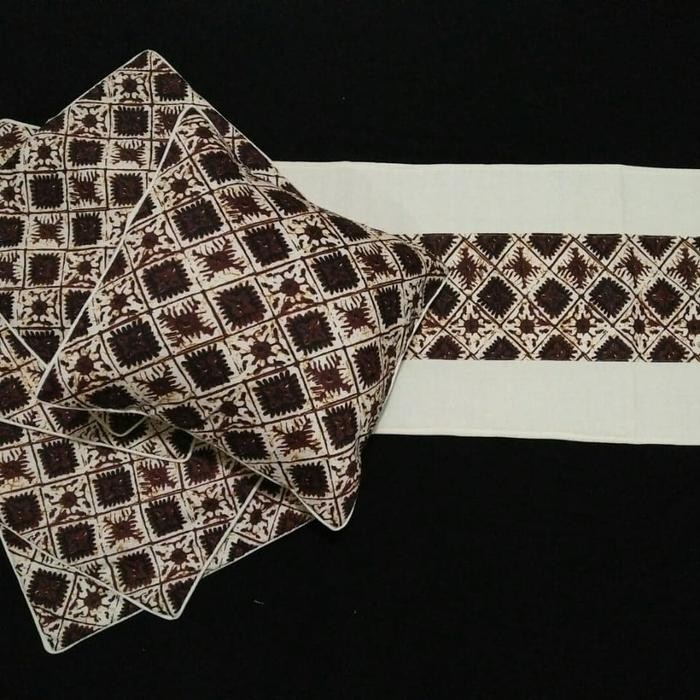 Sarung Bantal Kursi Set Batik Klasik