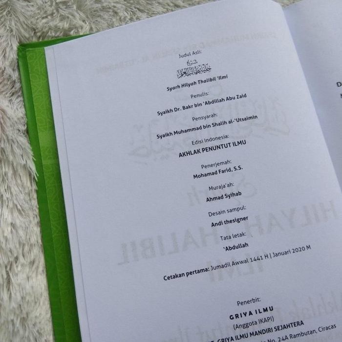 

SALE !!! BUKU SYARAH HILYAH THALIBIL ILMI AKHLAK PENUNTUT ILMU - GRIYA ILMU ABU KITAB QURAN ALQURAN