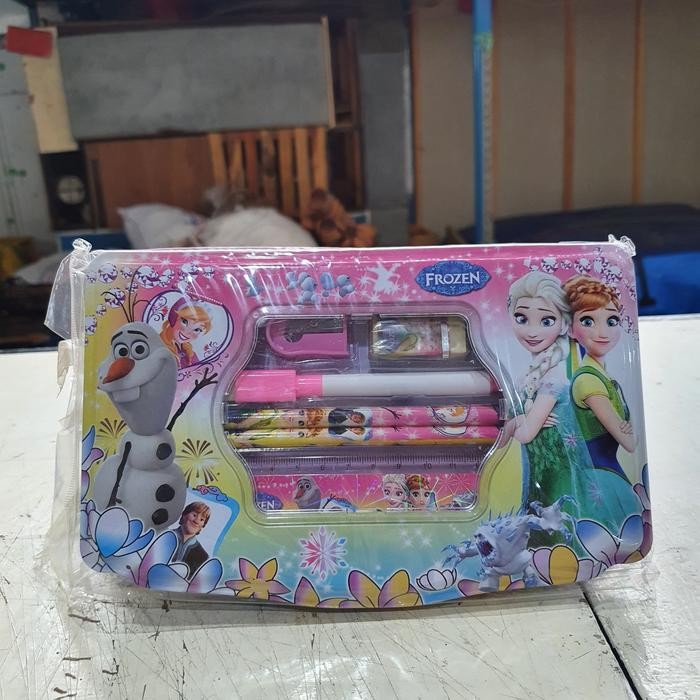 

Deli Stationary - Tempat Pensil Set White Board