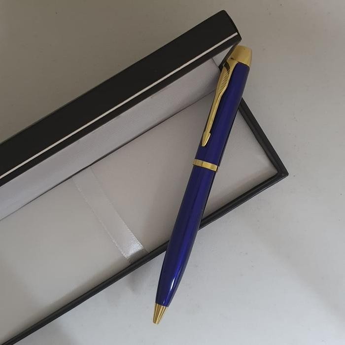 

I77W Pulpen Free Grafir Nama Warna Biru Klip Emas Eksklusif Dengan Box