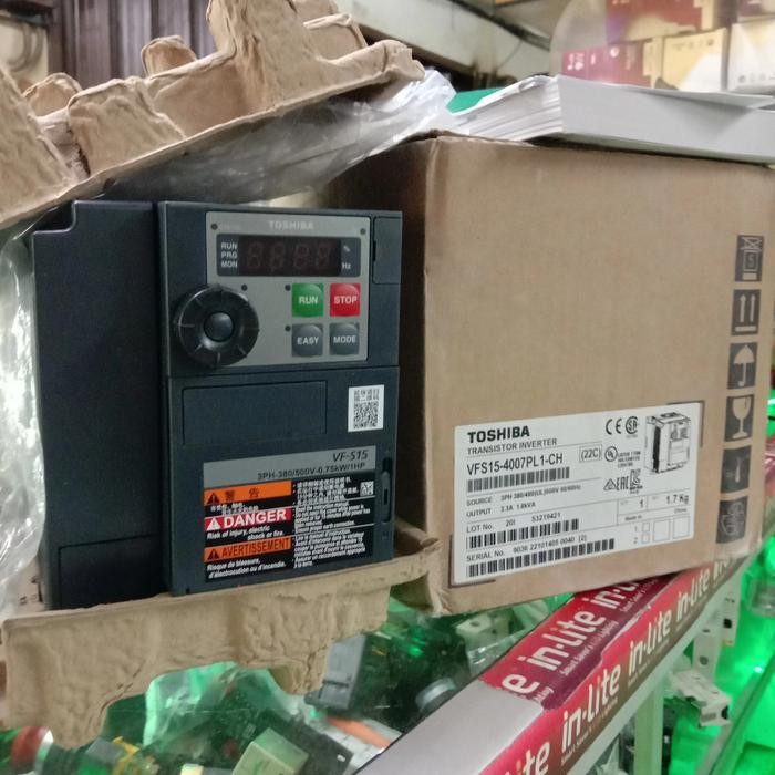 Inverter TOSHIBA 0,75kw 0.75kw 3ph 380v VFS15-4007PL1-CH Original