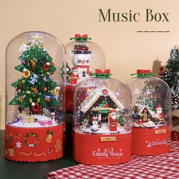 Tersedia Sembo Block 601090 Christmas Snow Globe With Santa Claus