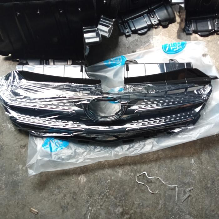 Terpopuler Grill Avanza S Lengkap List Crome Dan Liner Fender Avansa S