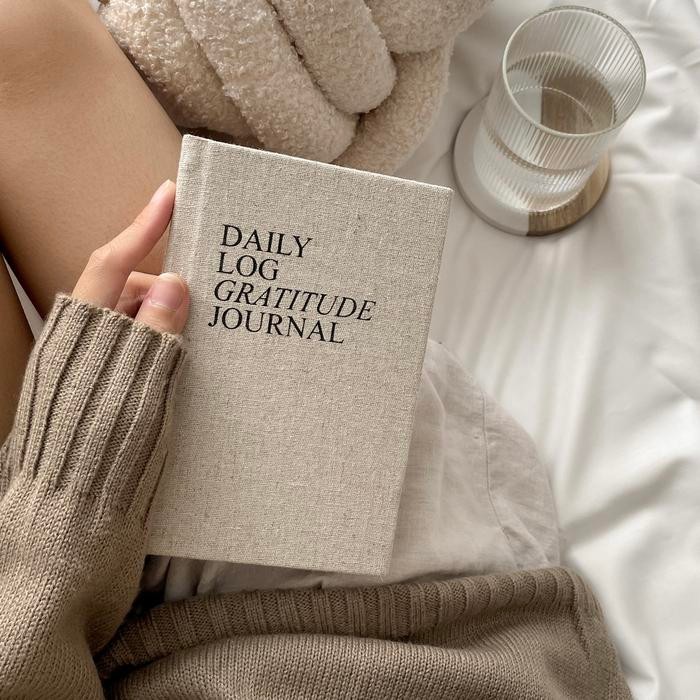 

ID GRATITUDE JOURNAL / JOURNAL BOOK / BUKU JURNAL / JOURNAL BOOK AESTHETIC / DAILY LOG GRATITUDE