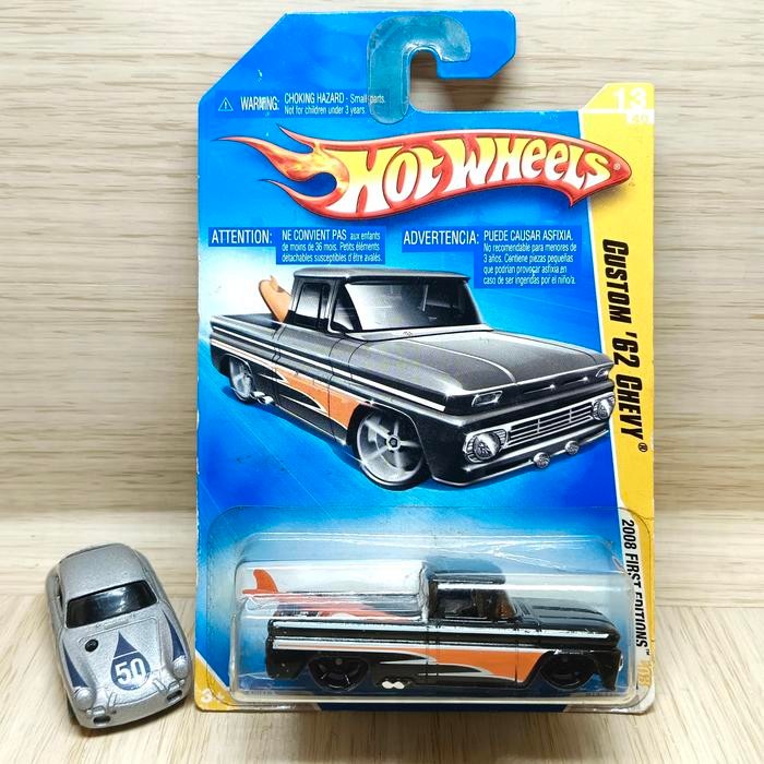 Hot Wheels Custom 62 Chevy Pickup Hitam