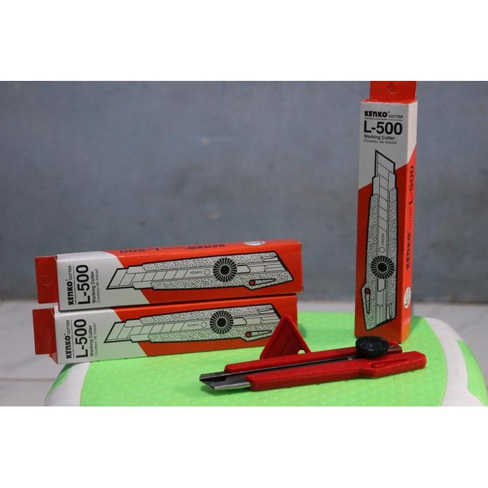 

ID CUTTER CUTER PISAU KERTAS L-500 L 500 KENKO (SANGAT TAJAM)