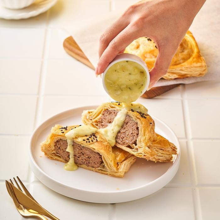 

jl beef parisienne puff pastry - beef pastry premium stok terbatas