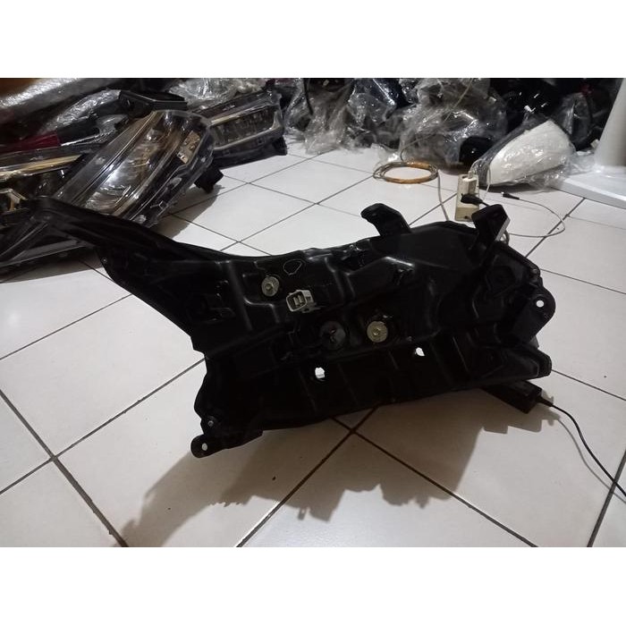 Headlamp Avanza Xenia Tingkat 2020 Kiri Copotan