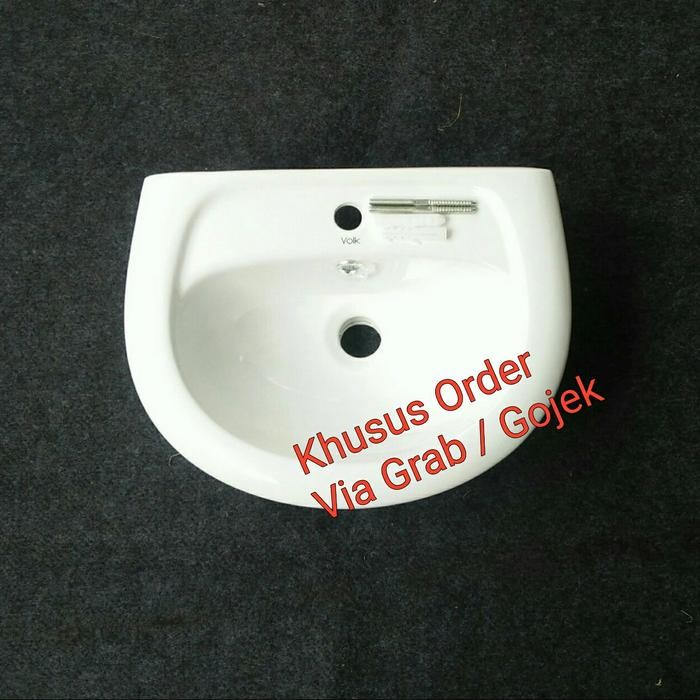 Wastafel Cuci Tangan Keramik Gantung