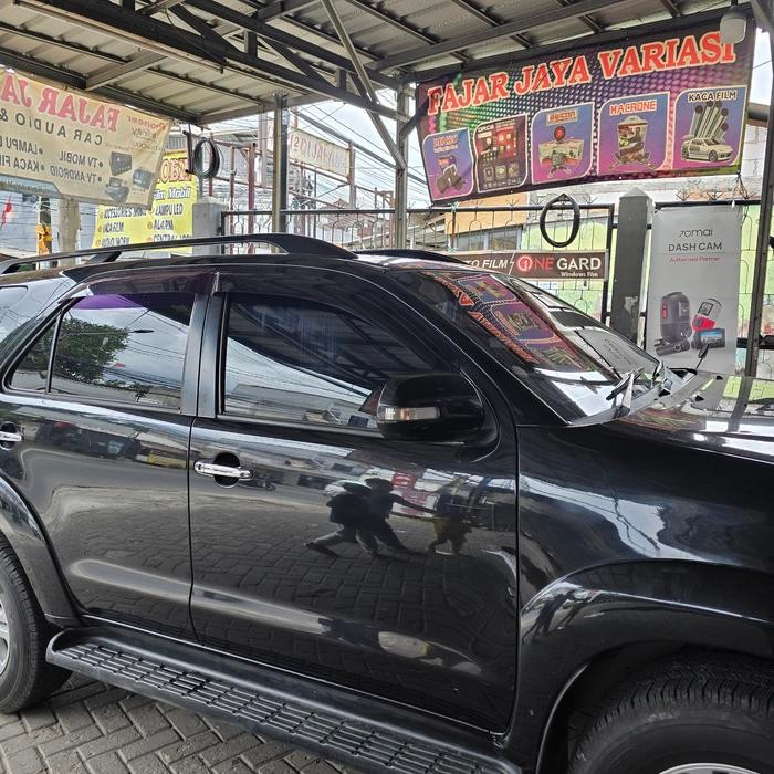 KACA FILM DEPAN FORTUNER 3M 40%