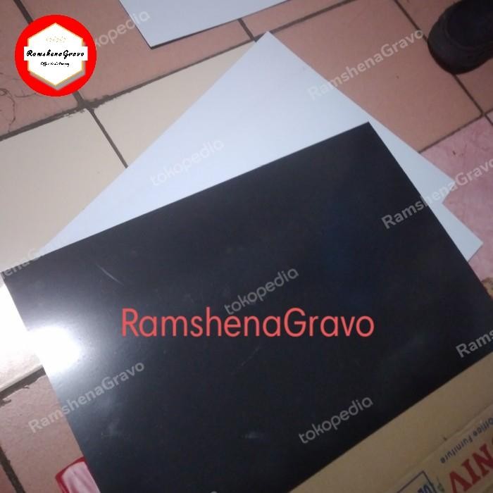 

Ready Bahan Papan Panel Name Tag Nama Dada 30X40Cm Tebal 1.5Mm