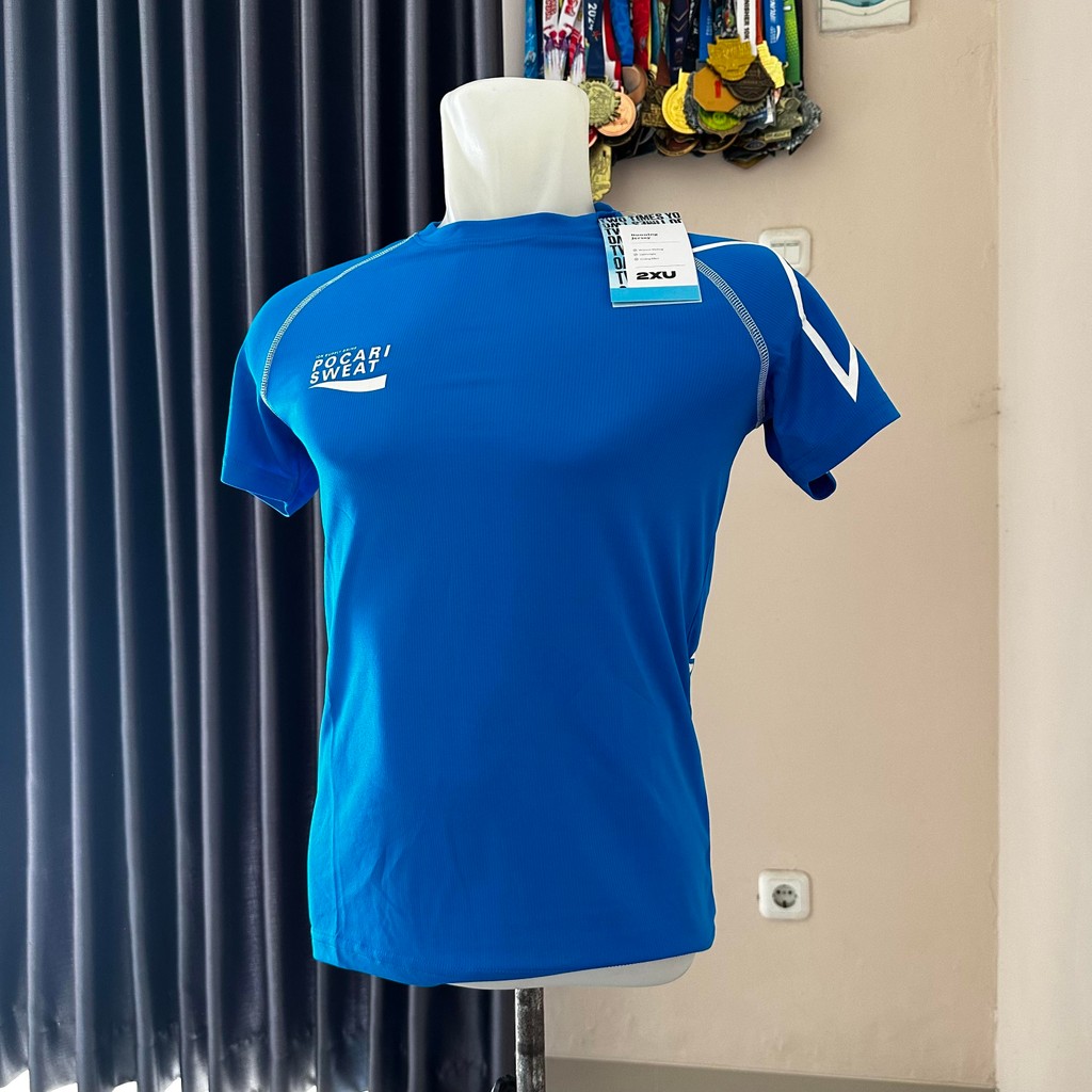 running tee - jersey pocari sweat run 2023 2xu brand original label tag XXS UNISEX BLUE dry fit kaos