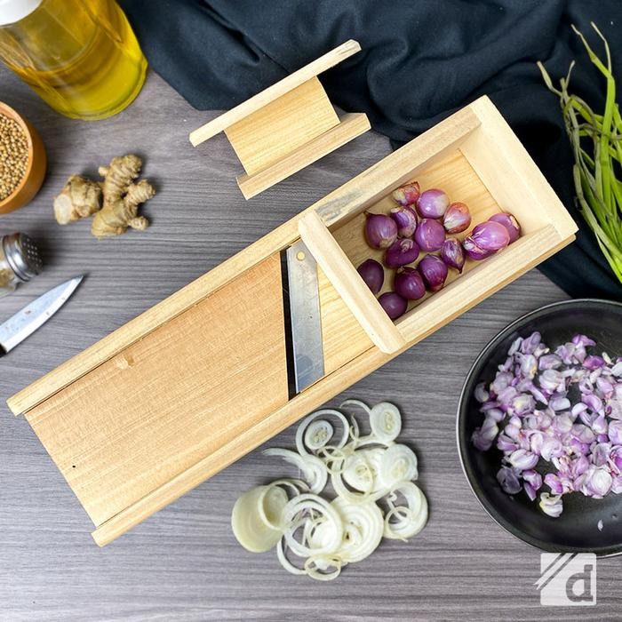 Alat Pemotong Bawang Manual Dari Kayu Pinus, Kualitas Terbaik