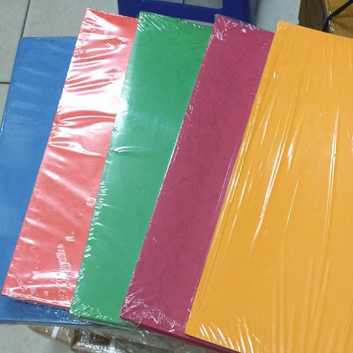 

Bisa E-Katalog! Kertas Cover Bufalo Folio Isi 100 Lbr (21, 5X 33 Cm) Tebal Kira2 155G