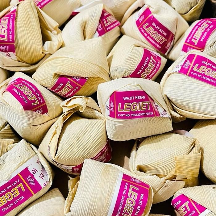 

Pilihan- Wajit/Wajik Daun Jagung [Rasa Ketan Putih] Oleh Oleh-Cemilan Makanan Manis Food