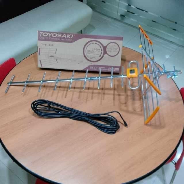 ANTENA TV DIGITAL/ANALOG [OUTDOOR] TOYOSAKI 818