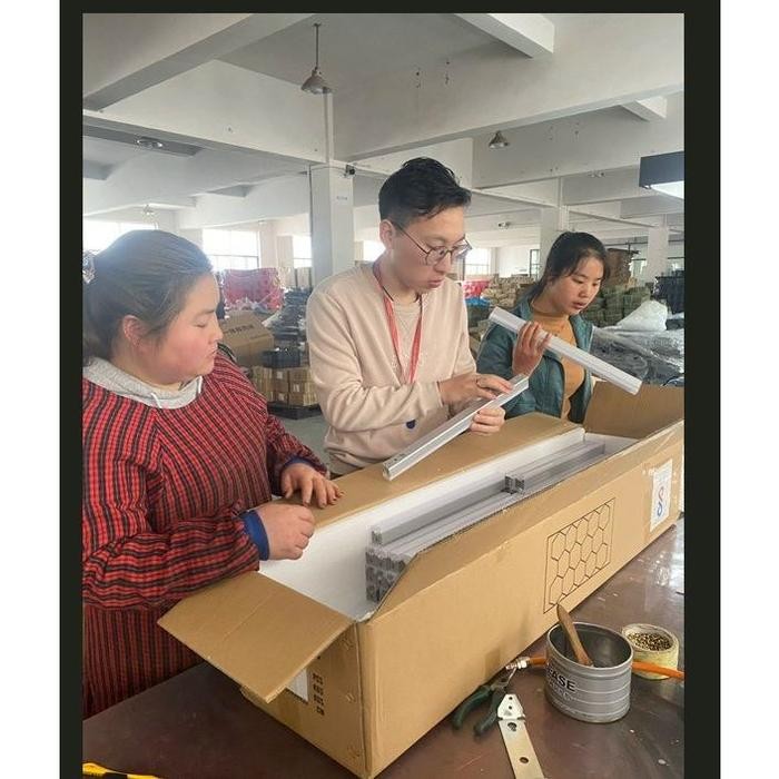 LAMPU HEXAGONAL LED RUANG DETAILING