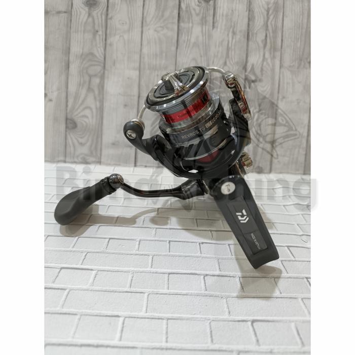 Limited Reel Daiwa Revros Tg Lt 2000-Xh