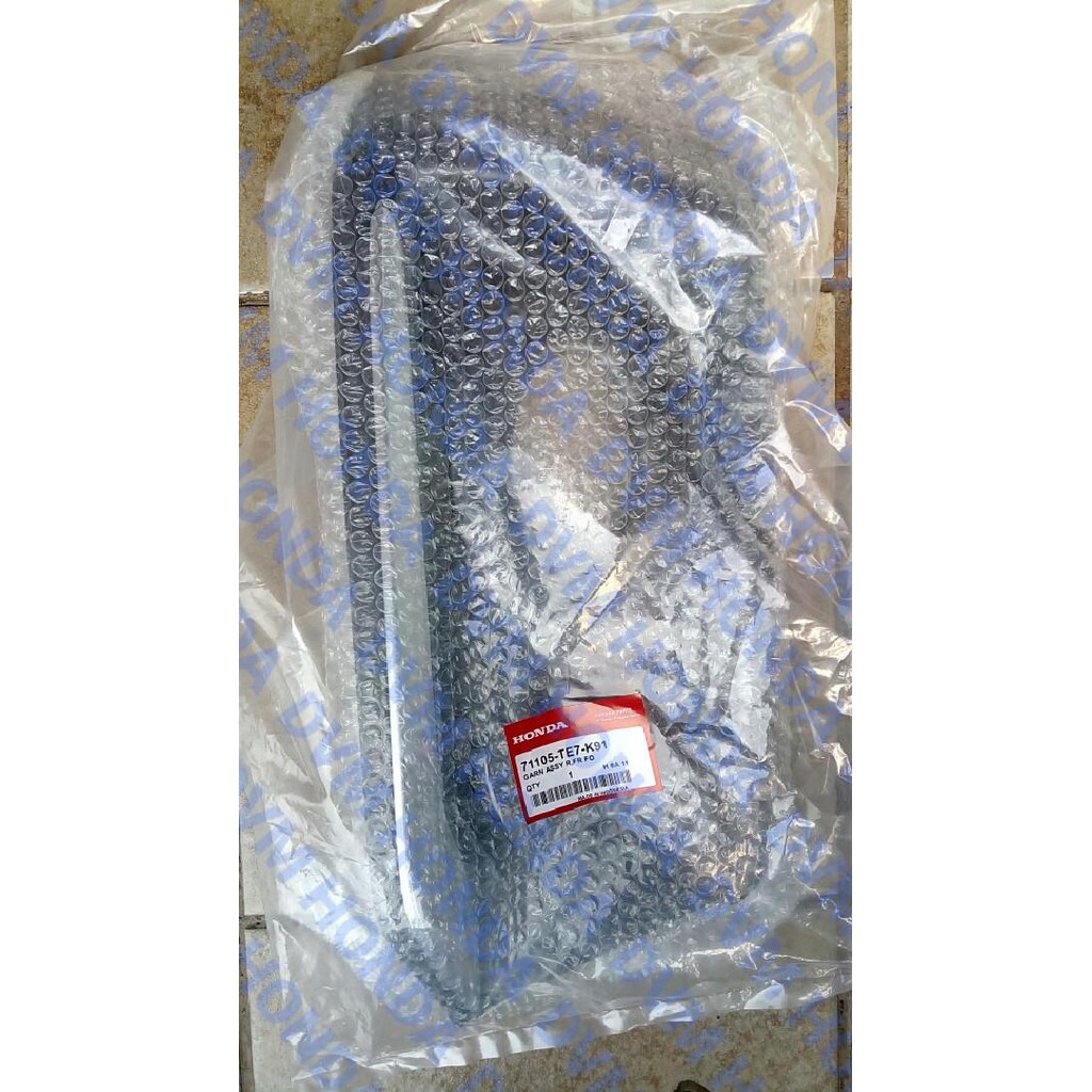 Cover Fog Lamp Kanan Original Mobilio Rs