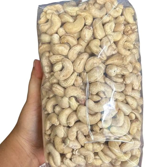 

PREMIUM ( RAMADAN SALE )KACANG METE MENTAH KERING Mede Food Cemilan Mente Snacks belum di Goreng