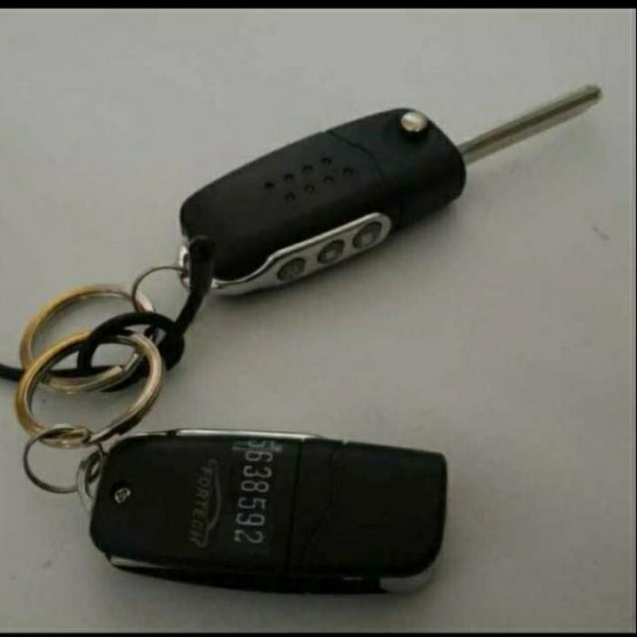 PREMIUM Alarm mobil model remote Konci lipat Universal grand Livina