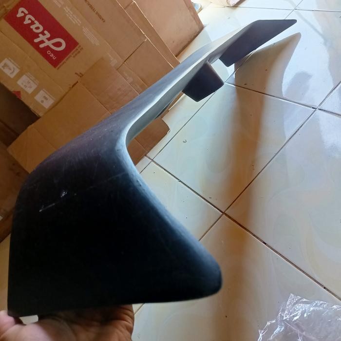 SPOILER MITSUBISHI GALANT HIU GALANT LELE DENGAN LAMPU