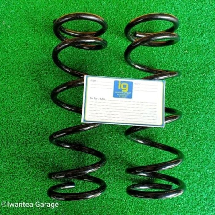 Calya Sigra per empuk bagian depan