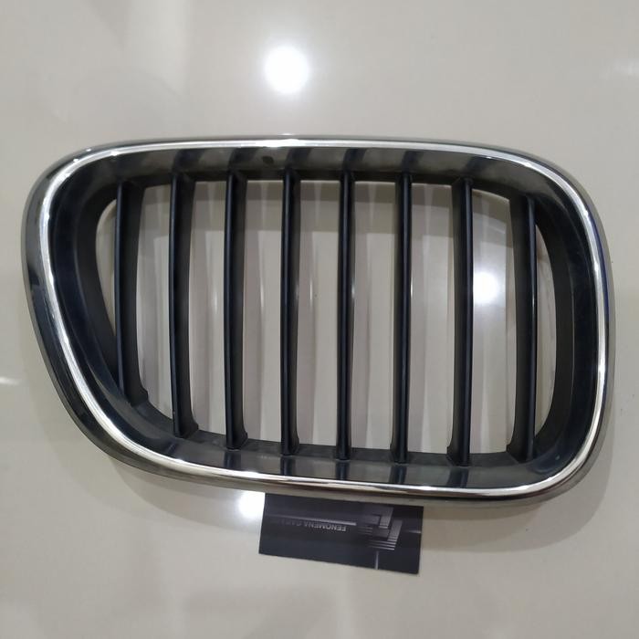 Ready Original Bmw X5 E53 Kidney Grill Kanan 8247674