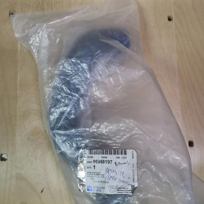 Selang Radiator Bawah Chevrolet Spin 1.2 Aveo Sonic