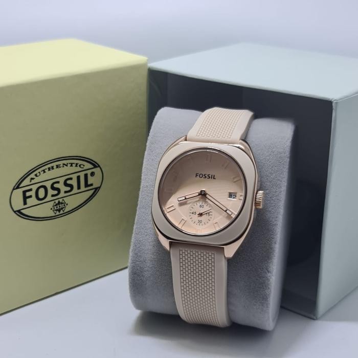 Jam Tangan Wanita Fossil 8133 Water Resist Chrono Tanggal