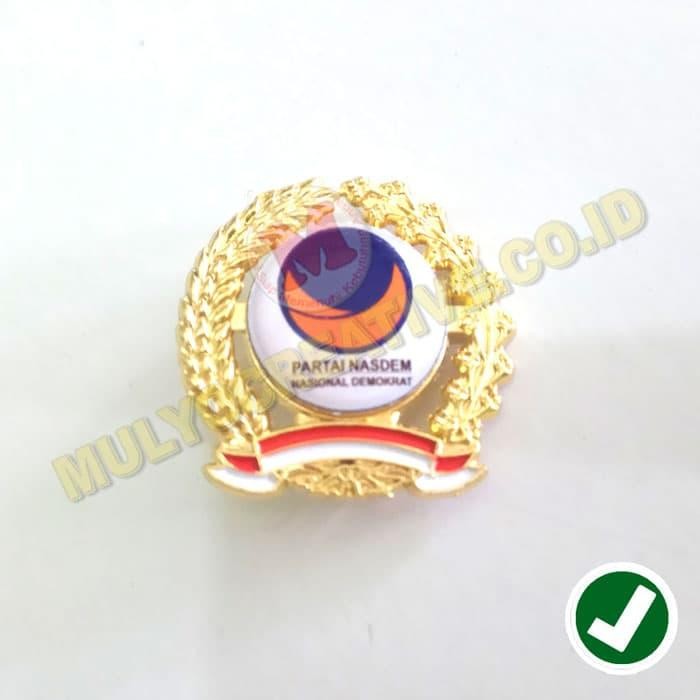 

Pin Nasdem - Partai Nasdem - Emblem Partai Lencana Nasdem PREMIUM