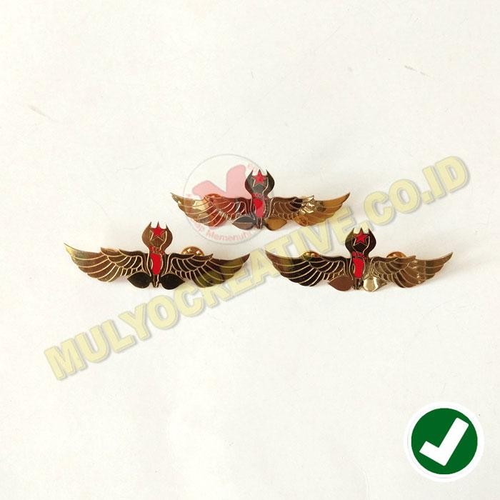 

Lencana Wing Tapak Merah Pramuka Bahan Logam Kuningan PREMIUM