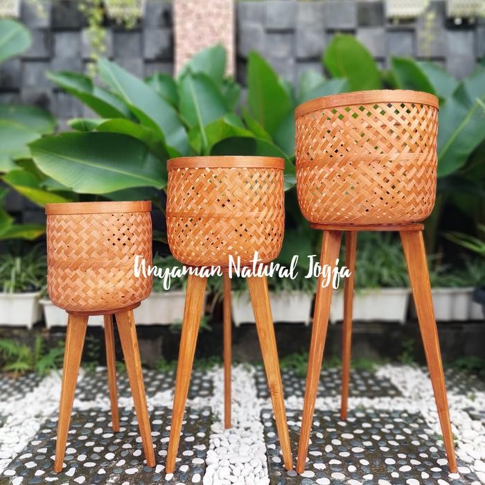 PREMIUM Pot Anyaman Bambu dengan standing