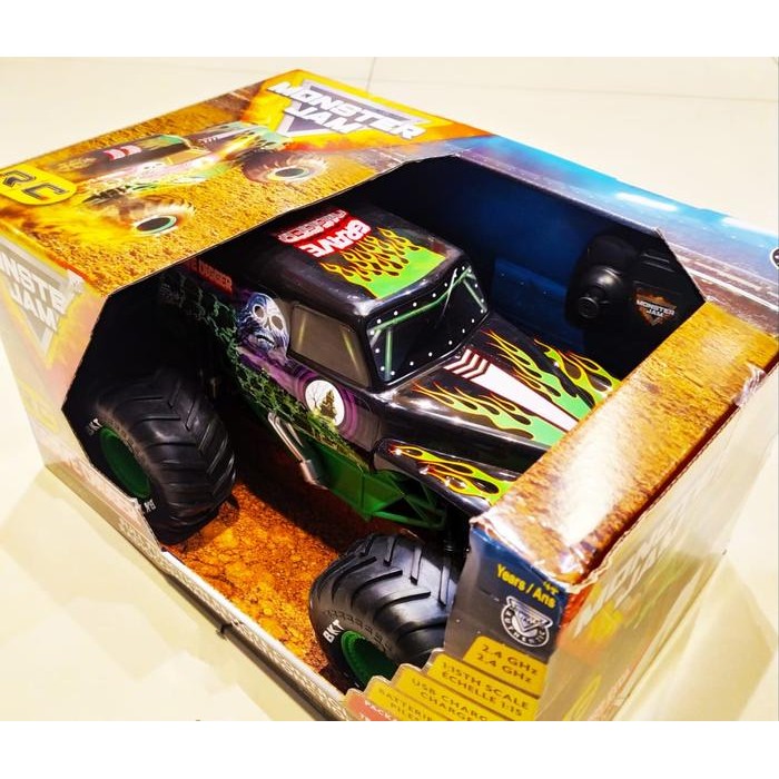 HOT WHEELS MONSTER JAM RC GRAVE DIGGER 1:15